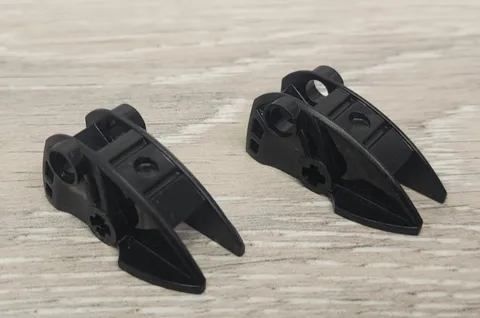 Lego 44847 Black Sports Hockey Skate Replacement Piece Part Lot Of 2