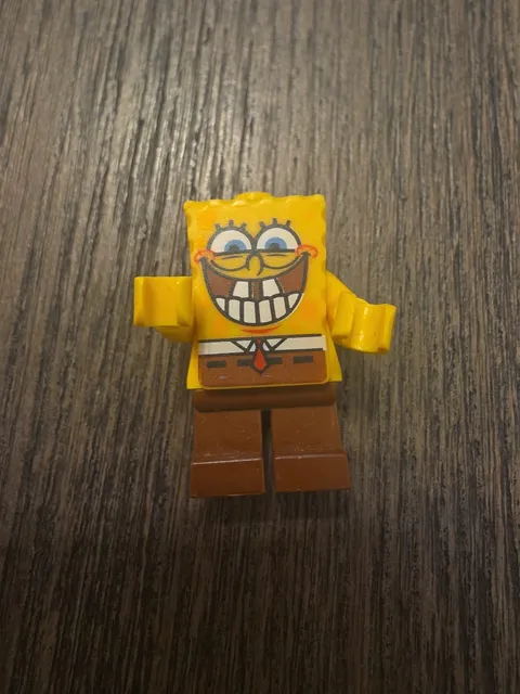 Lego SpongeBob Squarepants Minifigure Grin With Bottom Teeth Mini Fig Blocks