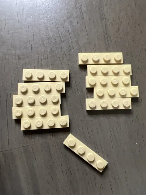 LEGO 3710 Tan Plate 1x4 - 11 Pieces