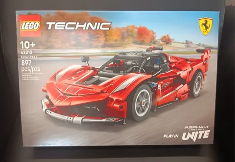 LEGO Technic Asphalt Legends Ferrari FXX K 897 pcs. # 42212 Building Toy 