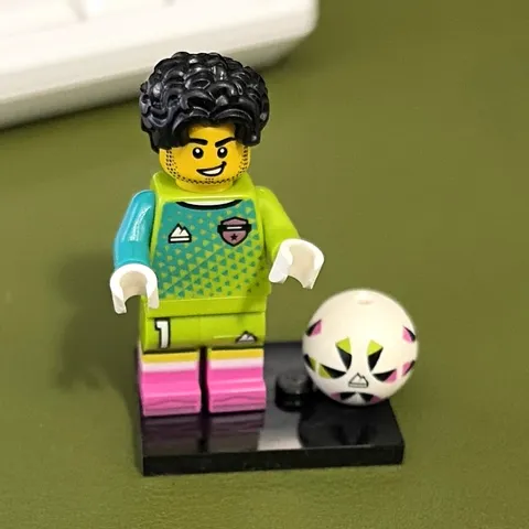 LEGO Minifigures Soccer Player Minifigure with Soccer Ball & Black Base