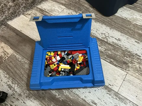 LEGO Vintage Blue Hard Case Plastic Travel Bin Carrier 1985 W/ Vintage Lego