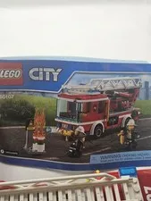 Lego CITY 60107 Fire Ladder Truck With Instruction Booklet Some Parts Missing