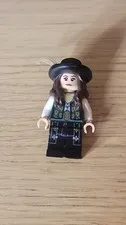 Lego Pirates of Caribbean Minifigure Angelica w/ Hat (4195) Queen Anne's Revenge