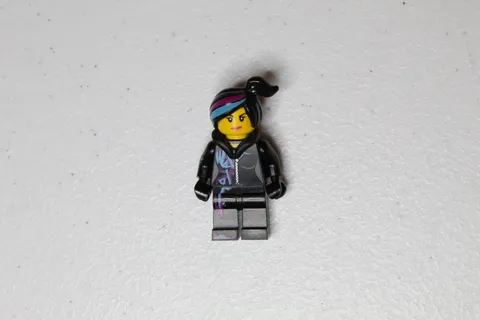 LEGO Wyldstyle Lucy Minifigure The Lego Movie