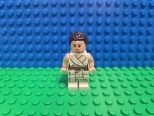 LEGO Rey Minifigure Star Wars CMF Lot 75279 sw1054 75250 75284 Jedi Retired HTF 