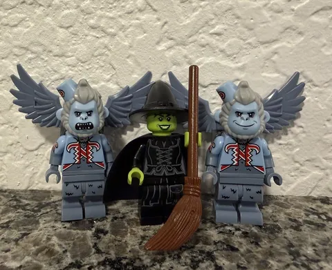 LEGO Wicked Witch And Flying Monkeys Minifigures/ 70917 From Ultimate Batmobile