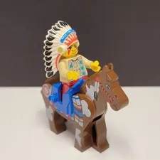 LEGO Western 6709 Tribal Chief & Horse - Vintage 1997