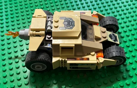 LEGO The Dark Knight Trilogy: The Bat vs. Bane: Tumbler Chase 76001 only