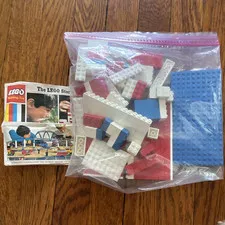 LEGO 044 Vintage Pre-School Set Lot Bricks & Plates w/ Baseplate Red/White/Blue