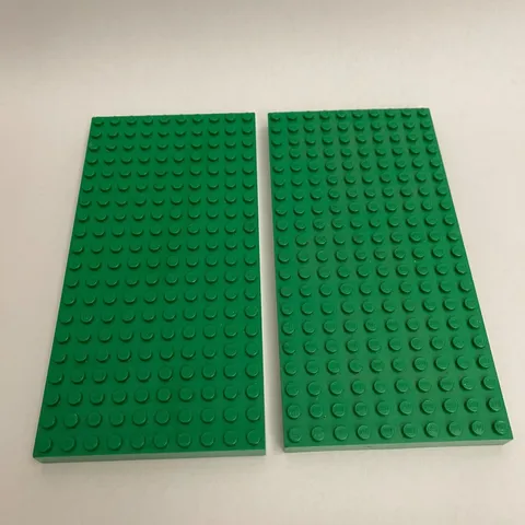 Vintage Lego Baseplates Green 10 x 20 Replacement Pieces 3/8" high Lot of 2