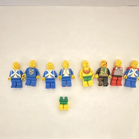 LEGO Minifigure Lot Mixed Figures Parts w/ Extra Legs Blue Red Yellow (used)