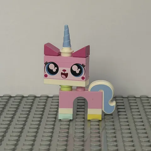 LEGO Unikitty Minifigure The LEGO Movie CMF 71004 Genuine Complete Rare