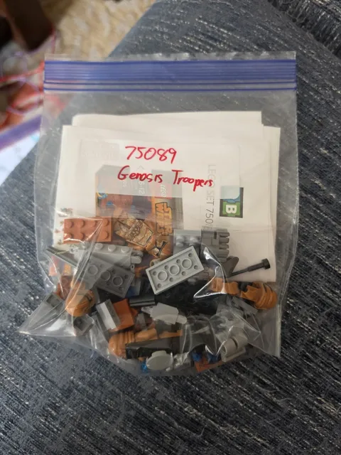 LEGO Star Wars: Geonosis Troopers (75089)