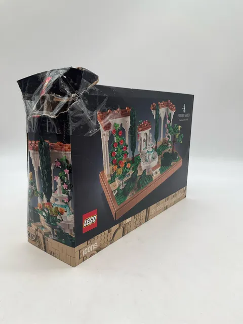 LEGO Icons Fountain Garden Gardens of the World Building Set 10359, Retiring 12/