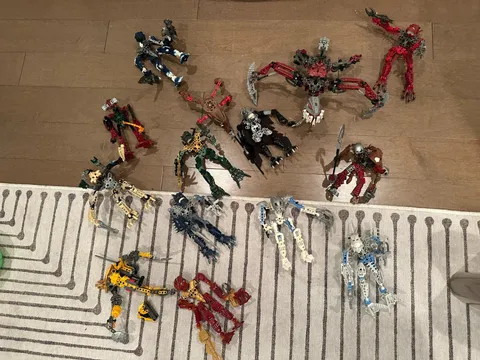 LEGO Bionicle Collection Lot 12+ Figures Toa Piraka Phantoka Metru Nui Parts