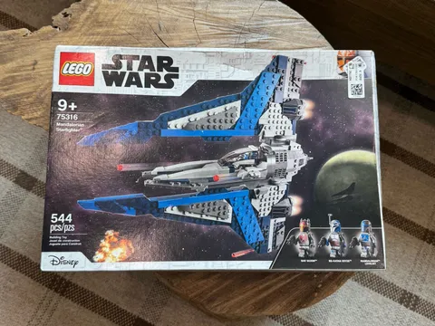 LEGO Star Wars Disney Mandalorian Starfighter 75316 544 Pc 9+ Sealed