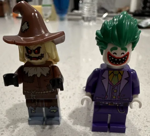 LEGO The LEGO Batman Movie Minifigures Lot of 2 - Joker & Scarecrow