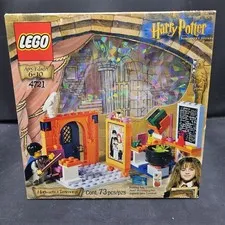 NEW Lego Harry Potter 4721 Hogwarts Classroom Sealed 
