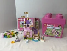 Lego Juniors - Princess Play Castle - Set #10668 - 100% Complete W/ Manual & Box