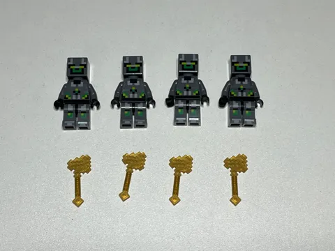 LEGO Minecraft Skull Arena Player 1 Minifigure Lot x4 w/ Gold Axes