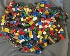 LEGO Pirates Brickbeard’s Bounty 6243 Incomplete Parts w/ Minifigures