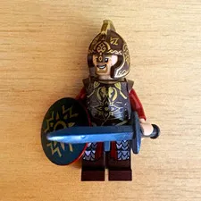 AUTHENTIC LEGO KING THEODEN MINIFIGURE PLASTIC FIGURE w/ HELMET SHIELD & SWORD