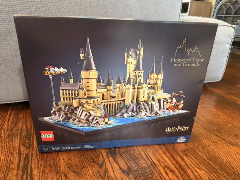 LEGO Harry Potter Hogwarts Castle and Grounds Wizarding Building Set 76419