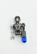 Lego 2-1B Medical Droid 8096 Badge with Letter 'T' Pattern Star Wars Minifigure