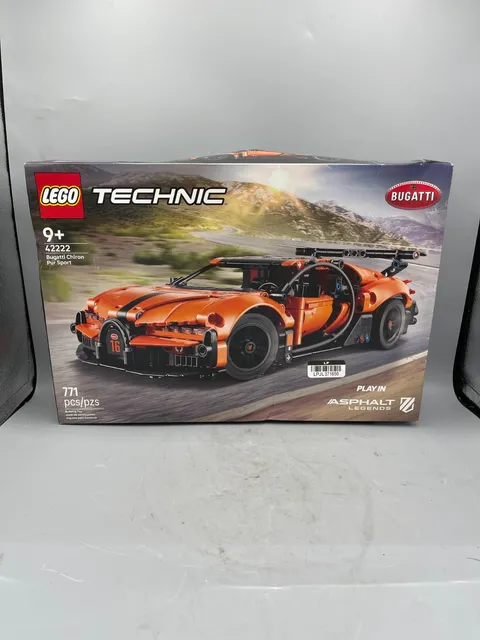 LEGO® Technic Bugatti Chiron Pur Sport Hypercar 42222
