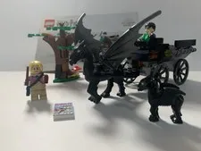 LEGO Harry Potter: Hogwarts Carriage and Thestrals (76400) 100% W/ Instructions
