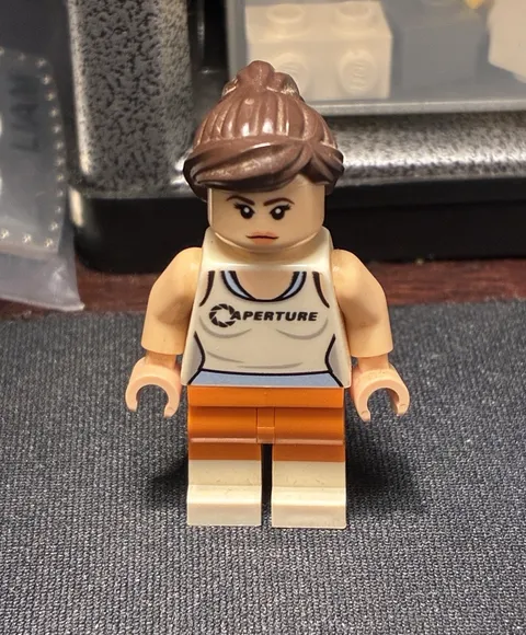 LEGO Dimensions 71203 Portal 2 Level Pack Chell Minifigure Only