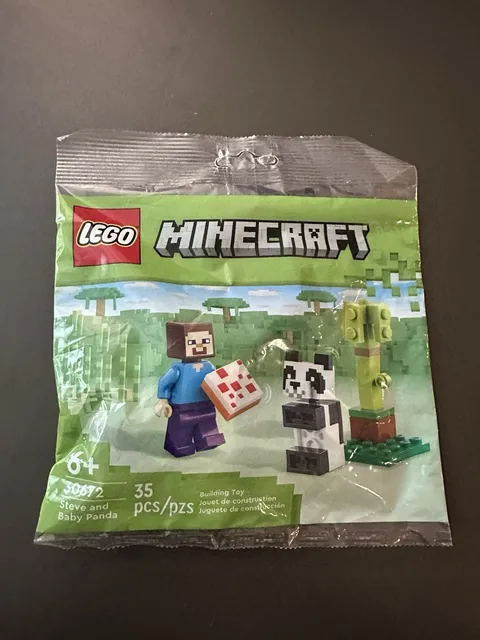 LEGO Minecraft Steve and Baby Panda Polybag set 30672