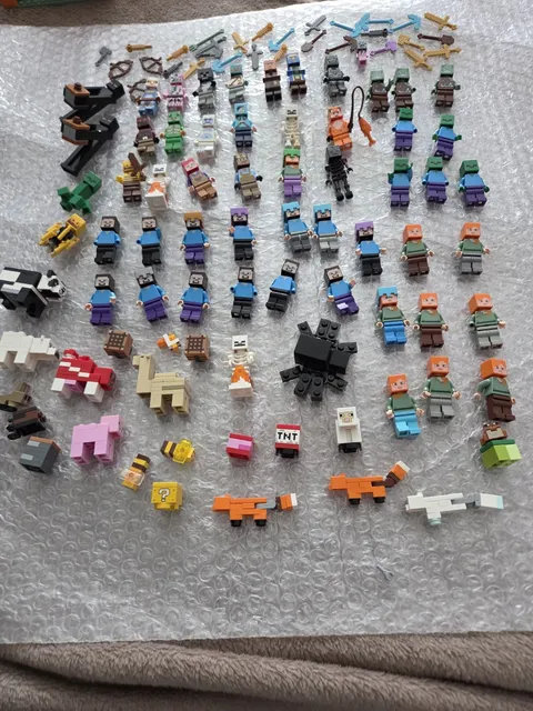 Huge Lot of 67 RARE LEGO Minecraft minifigures - Villagers, Mobs, Collectible