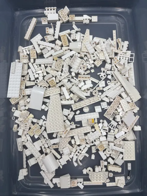 1 lb. Bulk Mixed White Legos - standard blocks and unique pieces (Lot J)