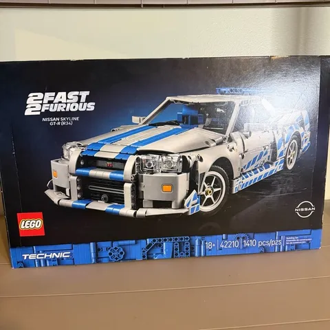 LEGO Technic 2 Fast 2 Furious Nissan Skyline GT-R (R34) 42210 Building Set