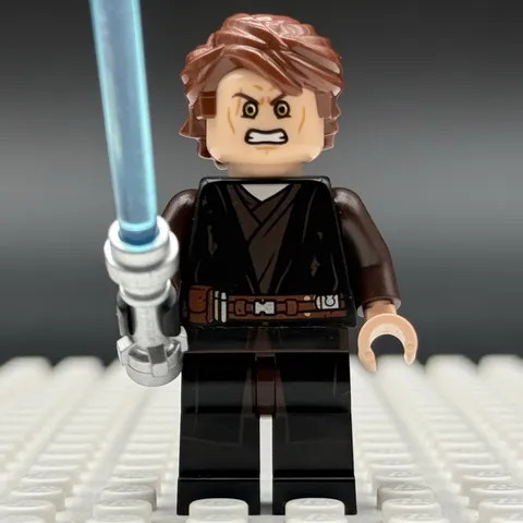 LEGO Star Wars sw1083 AnakinSkywalker Dirt Stains Minifigure &Lightsaber 75269
