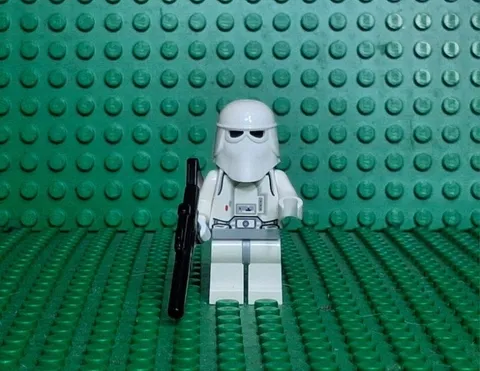 LEGO Star Wars Snowtrooper Black Head Minifigure SW0101