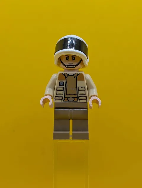Captain Antilles sw1035 Dark Tan Shirt, Small Rank Badge Star Wars Lego Minifigu