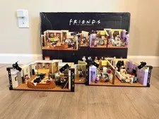 LEGO Icons: The Friends Apartments (10292)