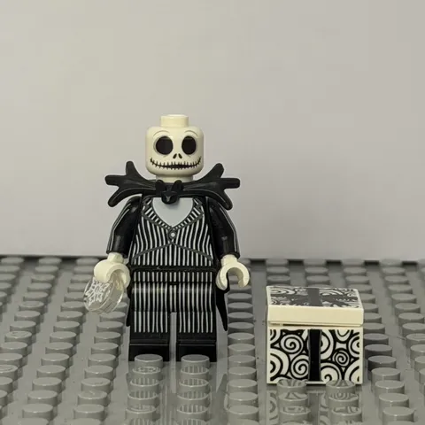LEGO Disney Jack Skellington Minifigure CMF Series 2 71024 Genuine Complete