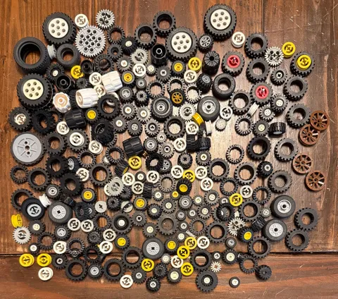 Large Mixed Lot LEGO Wheels Tires Hubs 200 pieces