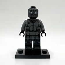 LEGO Spider-Man Black and Grey Suit Stealth Suit Spider-Man Far From Home sh0578