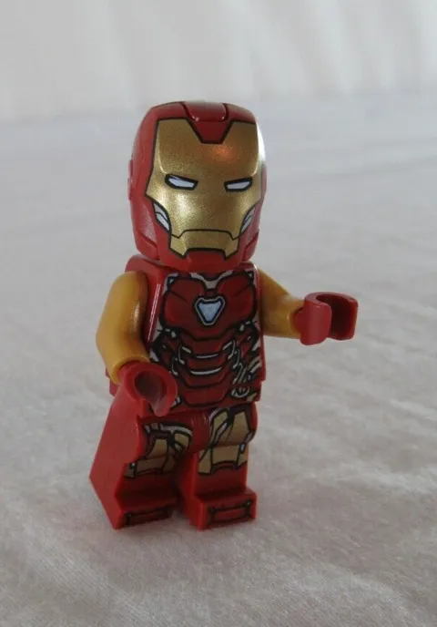 Lego Iron Man Mk85 Armor Minifigure Iron Man Armory Set #76216 2022