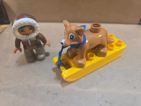 Lego Duplo Eskimo Figure + Husky dog and sled D19