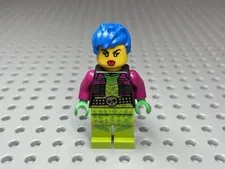 LEGO Minifigure Raze Blue Messy Hair (No Lime Scarf) Item No: cty1506 Set: 60352
