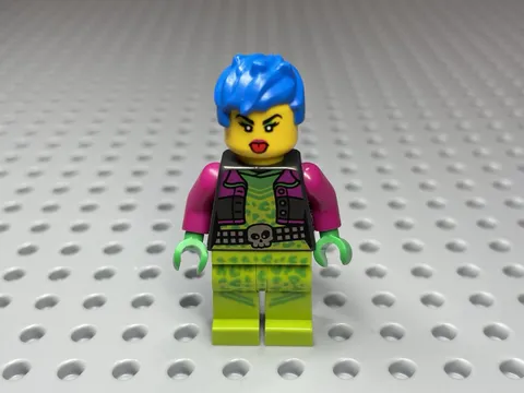 LEGO Minifigure Raze Blue Messy Hair (No Lime Scarf) Item No: cty1506 Set: 60352