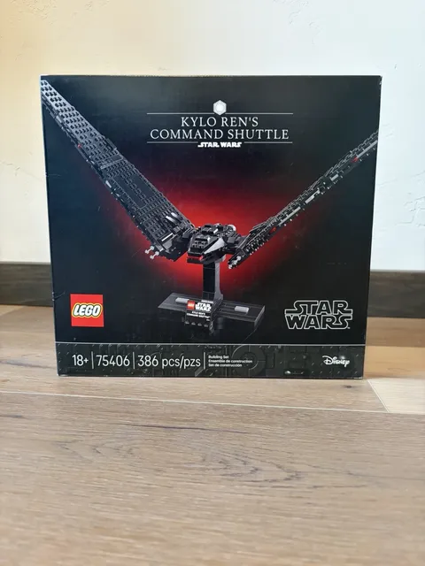 LEGO Star Wars 75406 Kylo Ren's Command Shuttle New Sealed