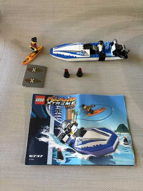 LEGO Island Xtreme Stunts: Wake Rider (6737) (missing Some Parts)