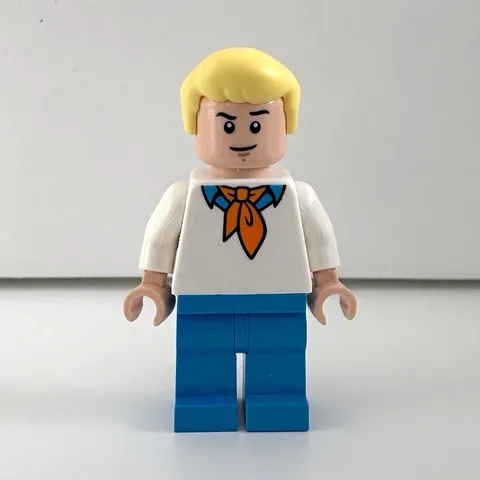 Lego Scooby-Doo Minifigure Fred Jones 75902